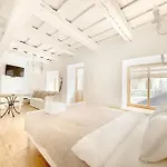 Zemaitijos St Studio Apartment
